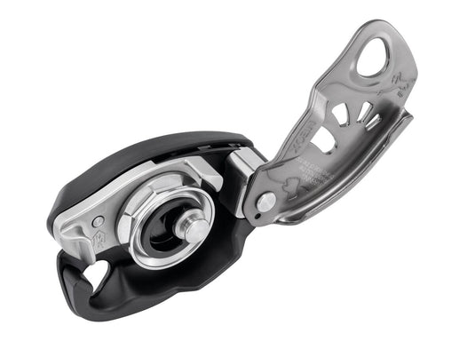 Petzl Neox cam-assisted braking belay device, inside view